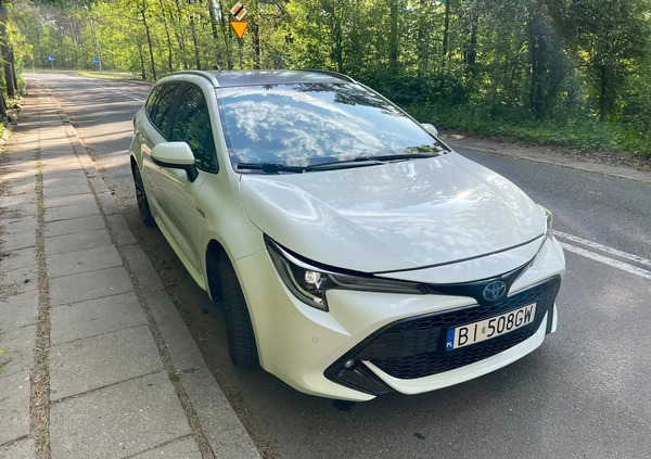 Toyota Corolla cena 90000 przebieg: 25600, rok produkcji 2021 z Białystok małe 781